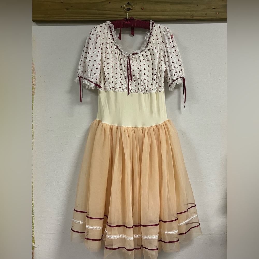 Late Eighties/early Nineties milkmaid costume